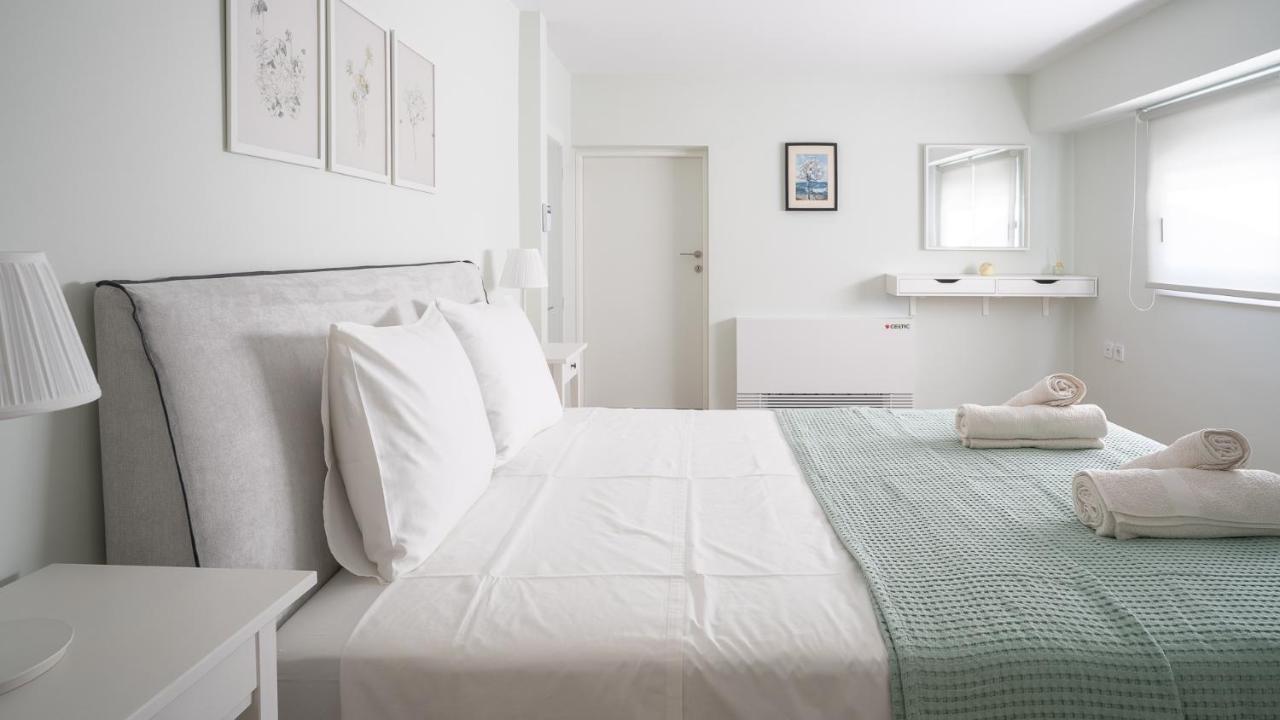 A Brand New, Beautifully Decorated Maisonette. Chalkida Luaran gambar
